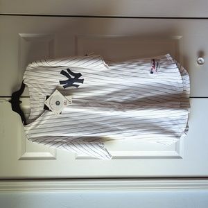 Yankee Rivera 42 Jersey Men's XL NWT